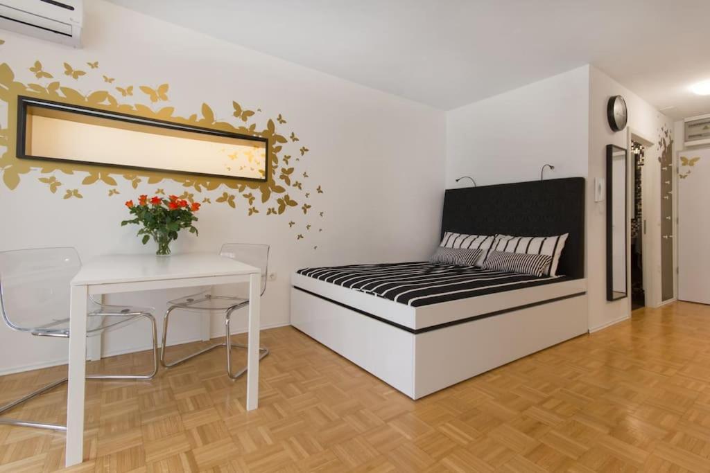 Gorgeous Central Flat With Garage Ljubljana Eksteriør bilde